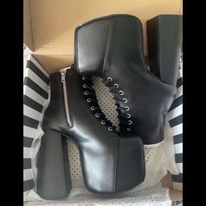 Reeka  Platform boots